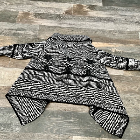 Yigal Azrouel Cardigan M Open Front Draped Wool Chunky Knit Aztec Southwestern. - Picture 11 of 11